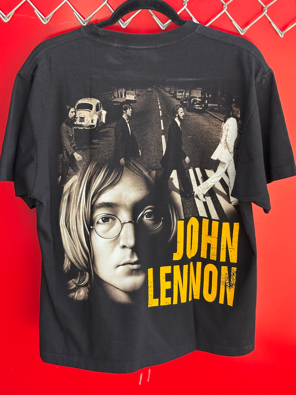 Thumbnail: John Lennon T-shirt