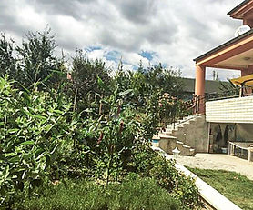 Pursaklar'da Genis Arazi Icerisinde Tripleks Villa