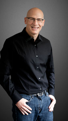 Gordon Korman Head Shot.jpeg