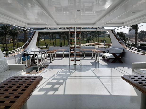 Dolphins House Hurghada (18).jpeg