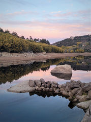 Sunrise on the banks of the Mondego river