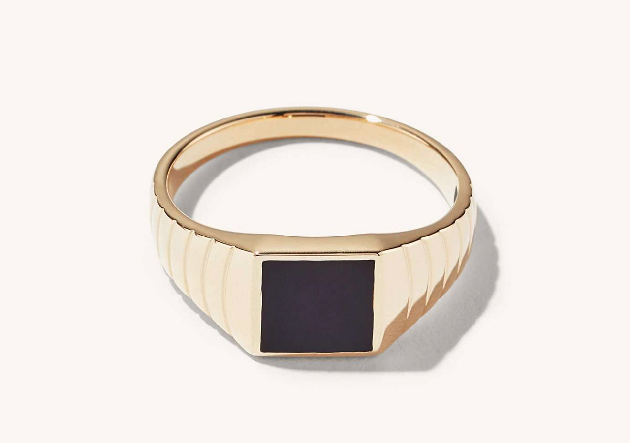 Mejuri ring