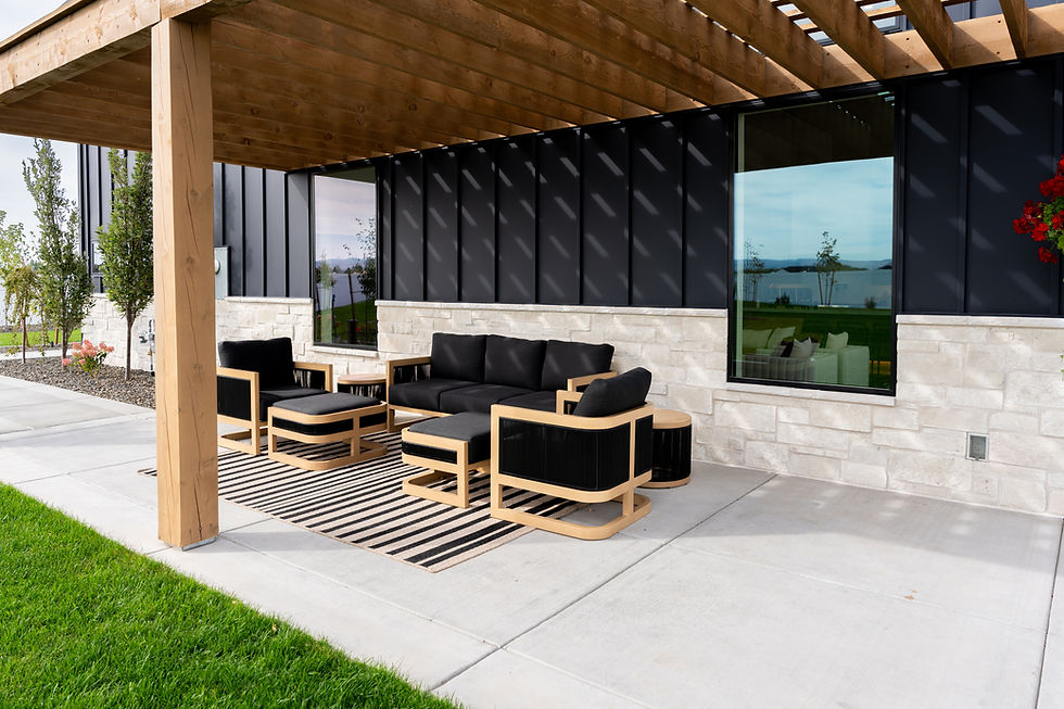 How Stone Veneer Can Be Used To Create Outdoor Spaces