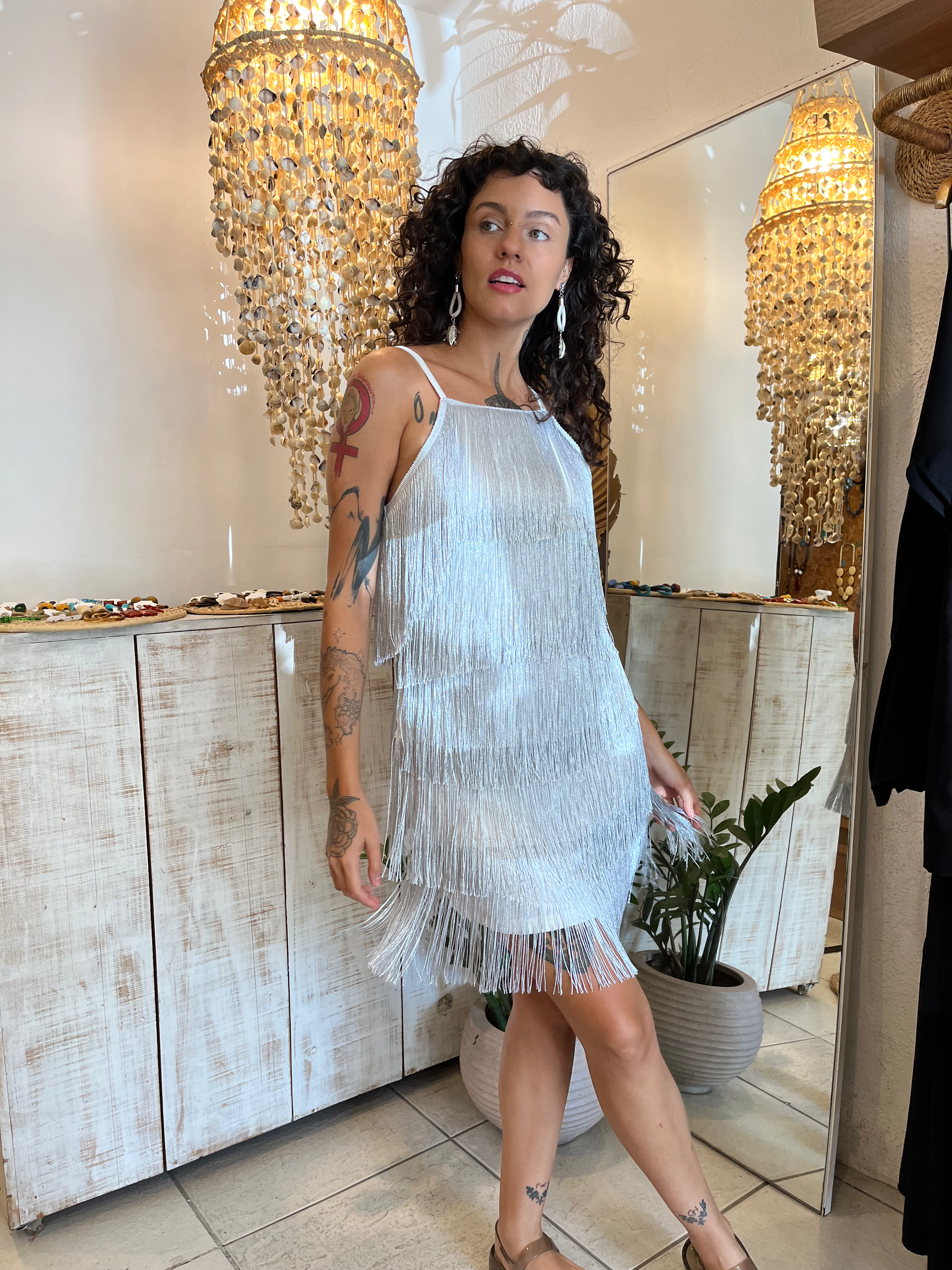 VESTIDO FRANJA PRATA