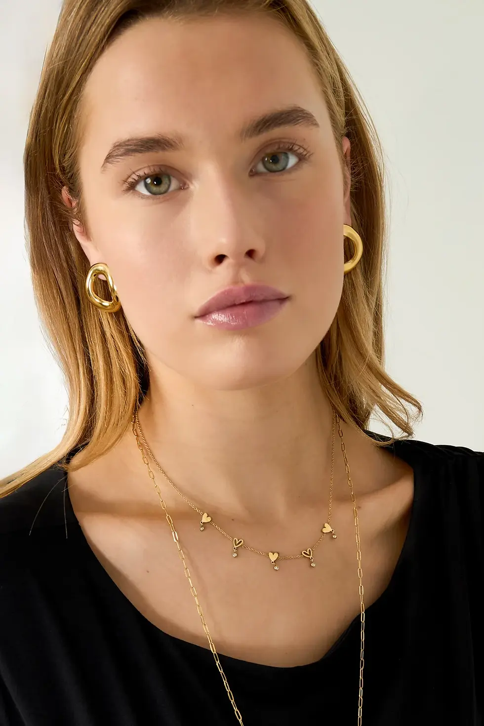 Thumbnail: 💫Elegante hartjes ketting – goudkleurig Stainless Steel