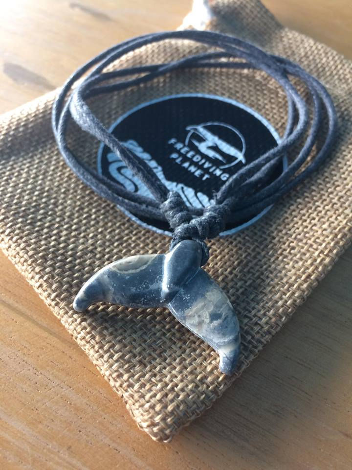 Miniature : Whale Tail necklace - Stones -  Handcrafted