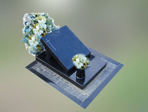  nagrobek urnowy cena regularna 5 900 zł
Czarny granit. Wymiar 1x1 m 
+ kostka do wyboru.
