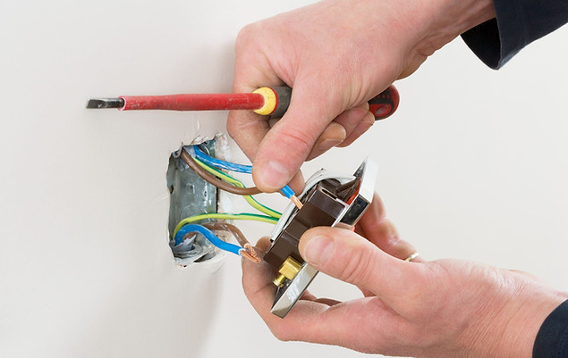 Installng-house-wiring.jpg