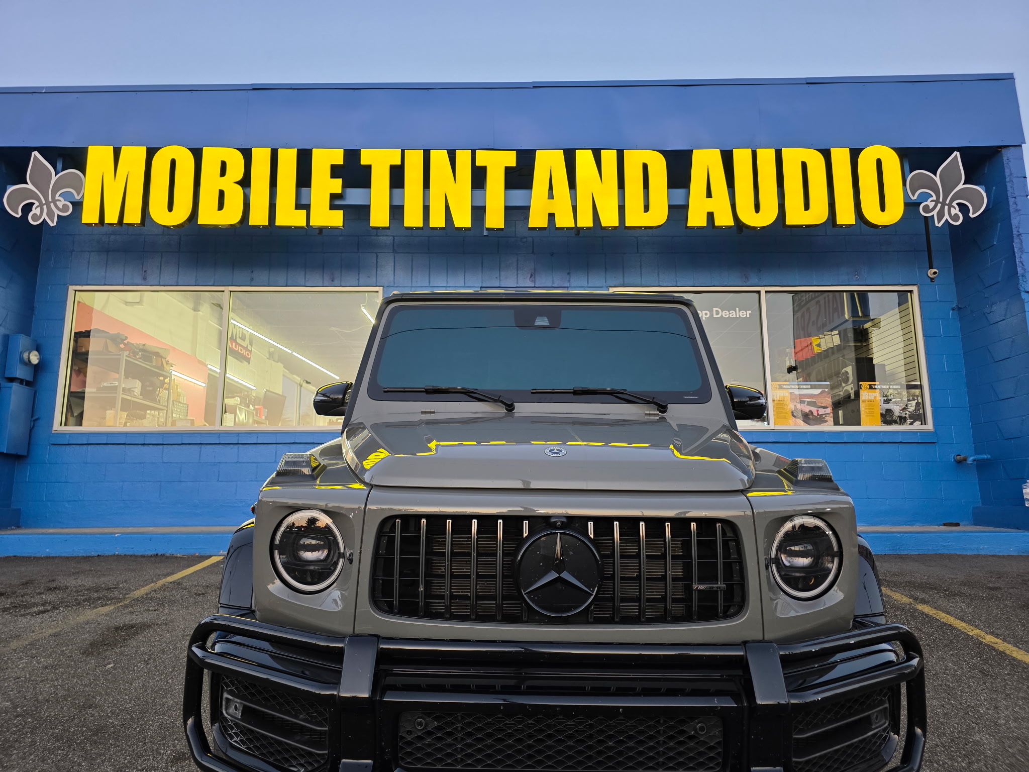 Mobile Tint and Audio logo