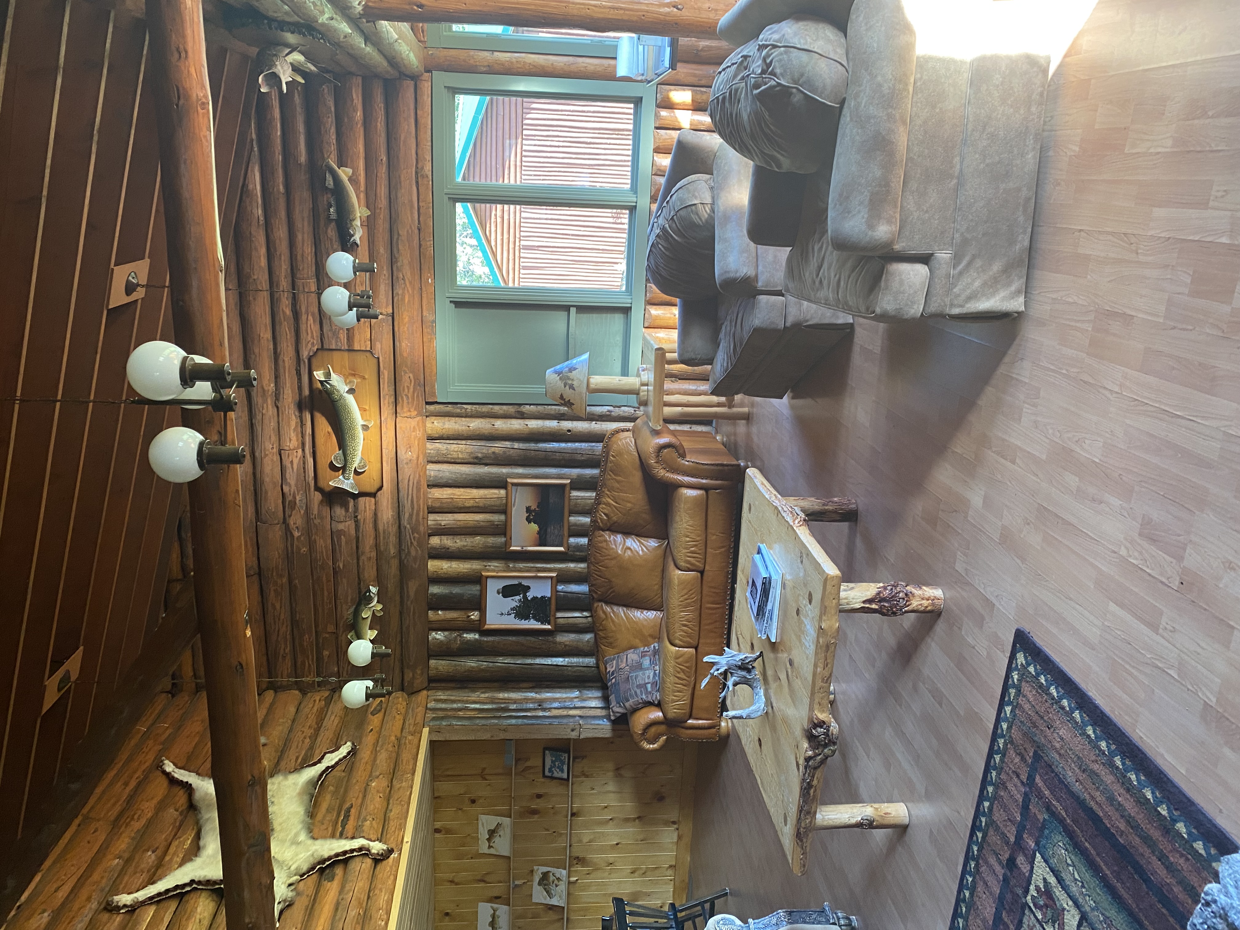 Walleye fishing packages — Big Eddie’s North Country Lodge – Big Eddie’s North Country Lodge