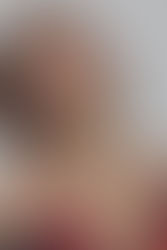 Украинка Соня Мохова танцует в кампании Acne Studios