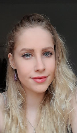 rebecca markwick photo.jpg
