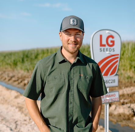 Mike Wick Wix Headshot.jpg