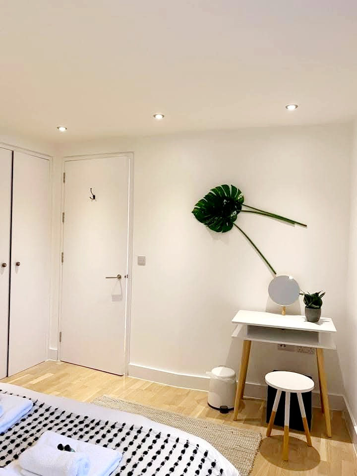 Painting Hands | All-White Penthouse Refresh in Brighton and Hove, East Sussex