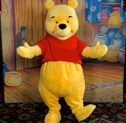 mascotte winnie l'ourson_edited.jpg