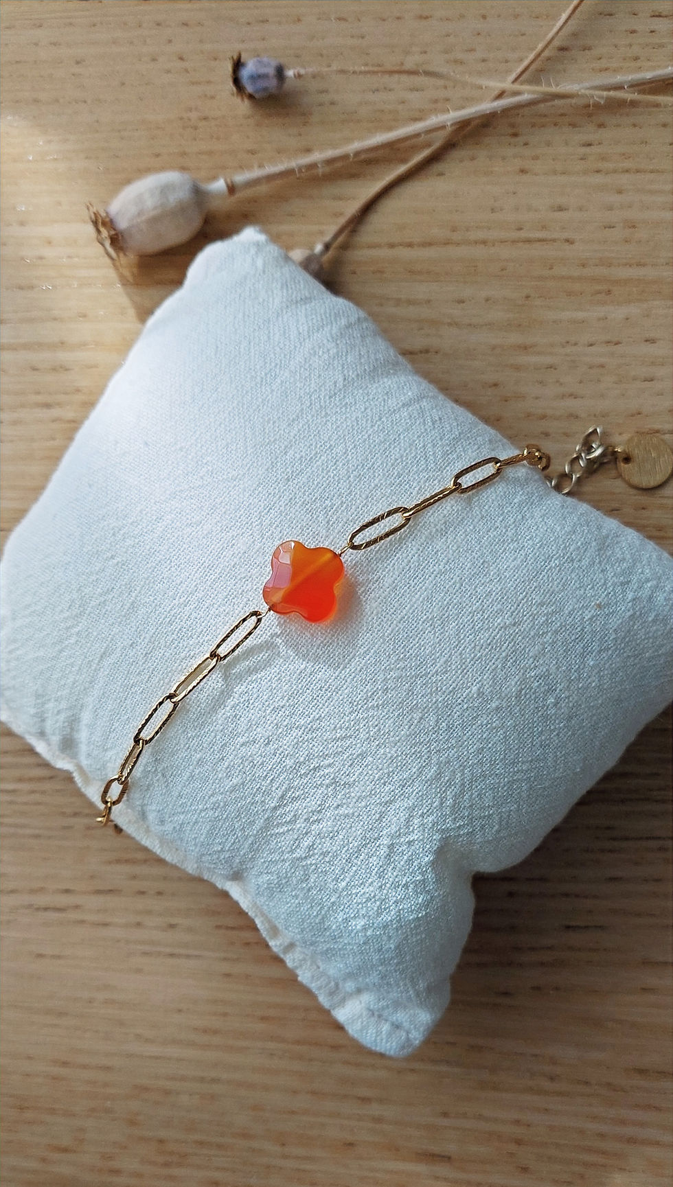 Thumbnail: Stained cross stone