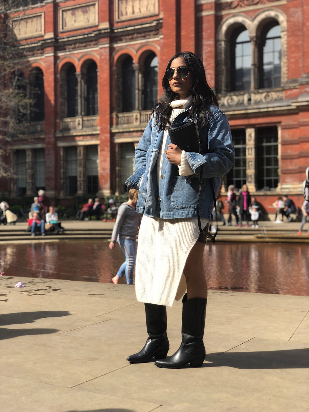 V & A John Madjeski Gardens in my Topshop Devious boots