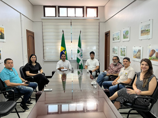 Prefeitura se reúne com guias de turismo para falar sobre lei que garante a presença em excursões