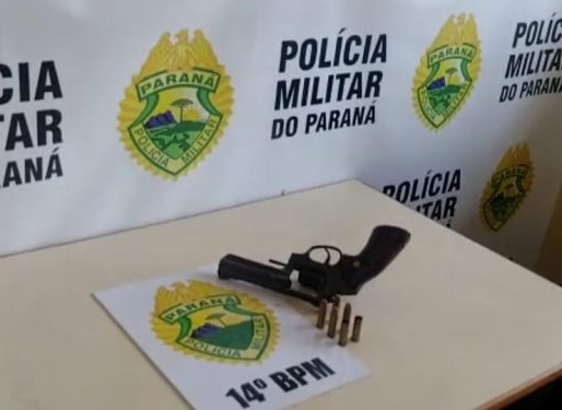 Homem que ameaçava mulher é morto durante confronto com a polícia