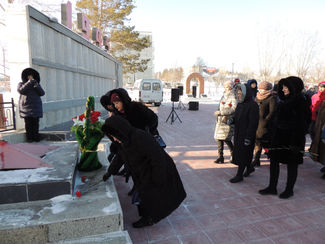 «Мы помним тебя, неизвестный солдат»