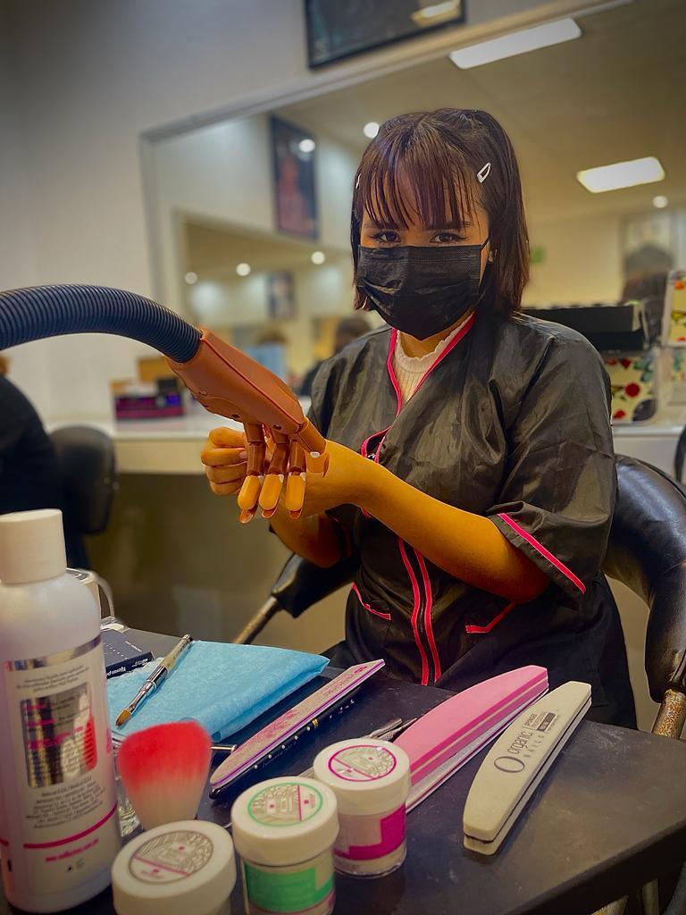 ESTILISMO Y DISEÑO DE IMÁGEN