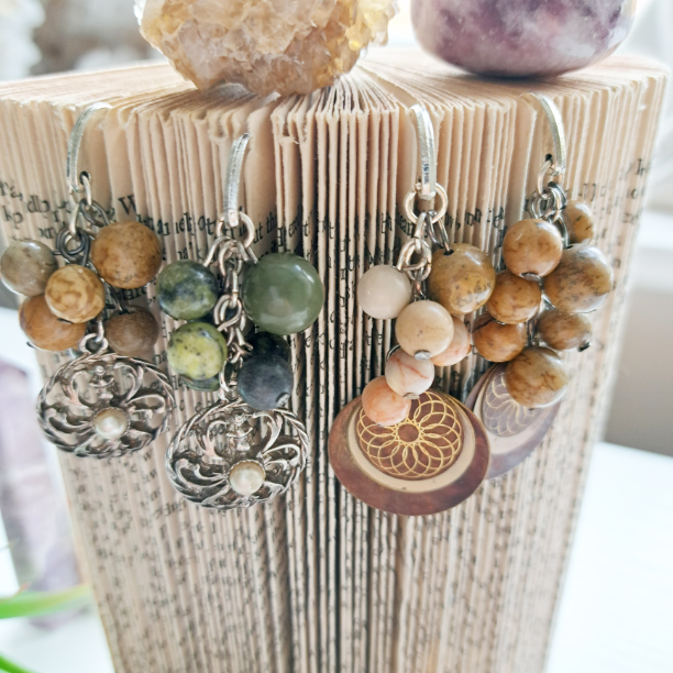Thumbnail: Wavy and straight, silver plated bookmarks