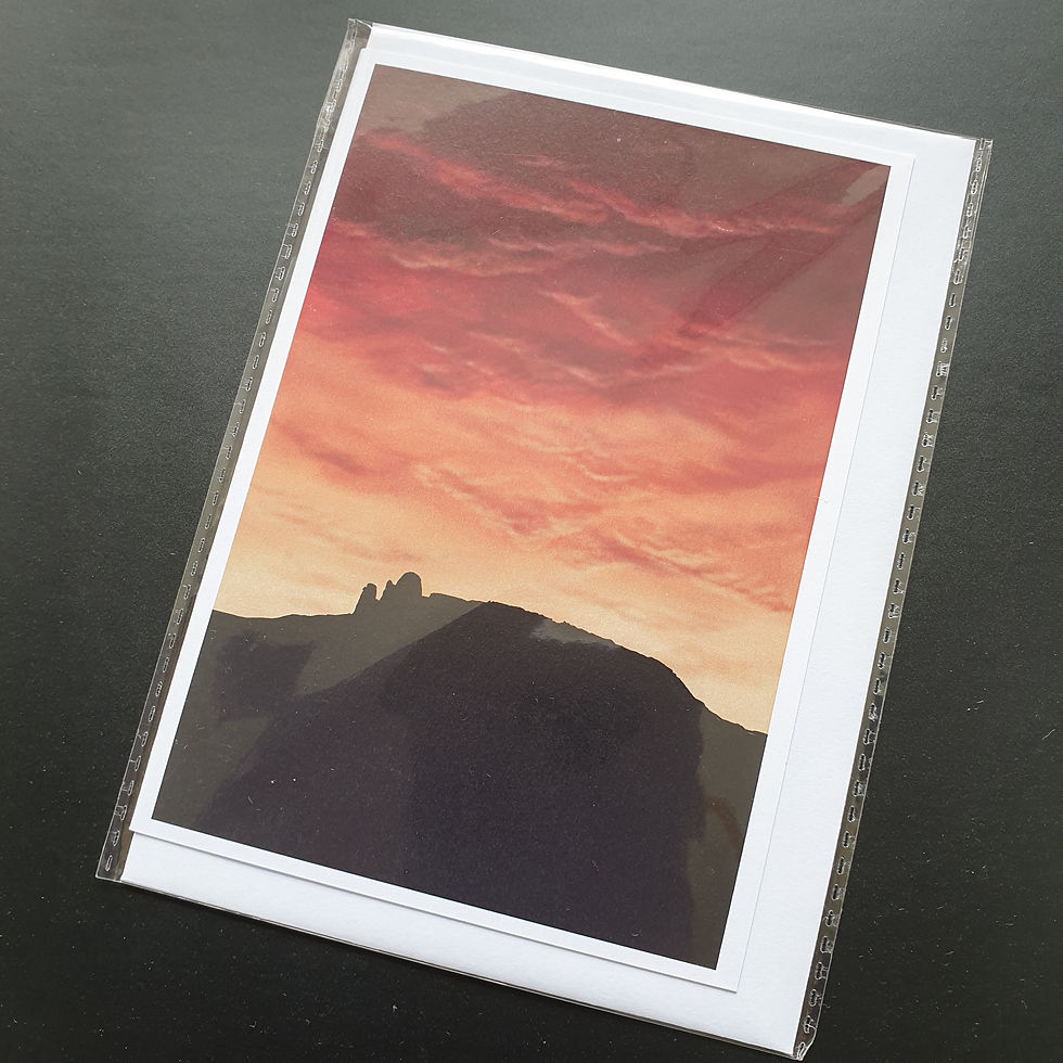 Thumbnail: Wiltshire landmark silhouette