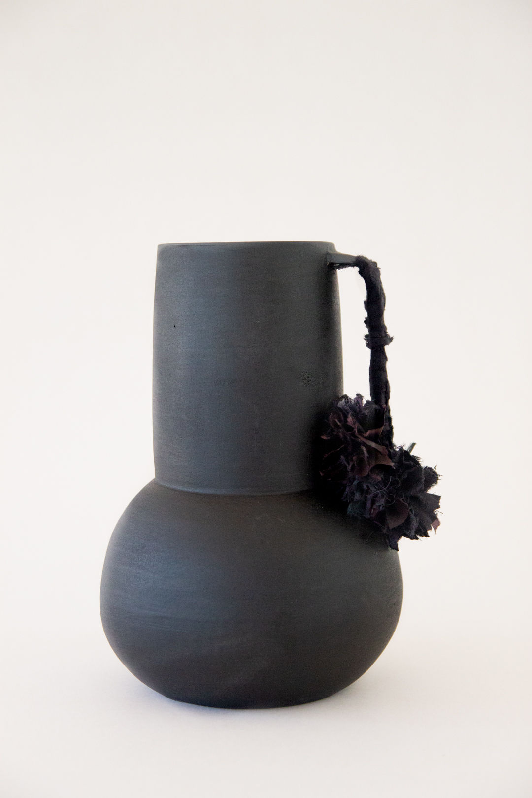 Black Bottle & Silk Pompom  -Tall-