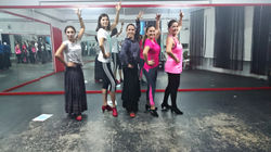 sevilla azulmavi flamenko