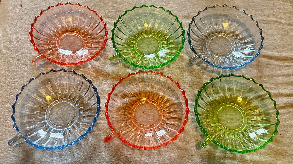 Miniatyrbilde: Sett med 6 vintage pressglass skåler pastellfarger 1950-6