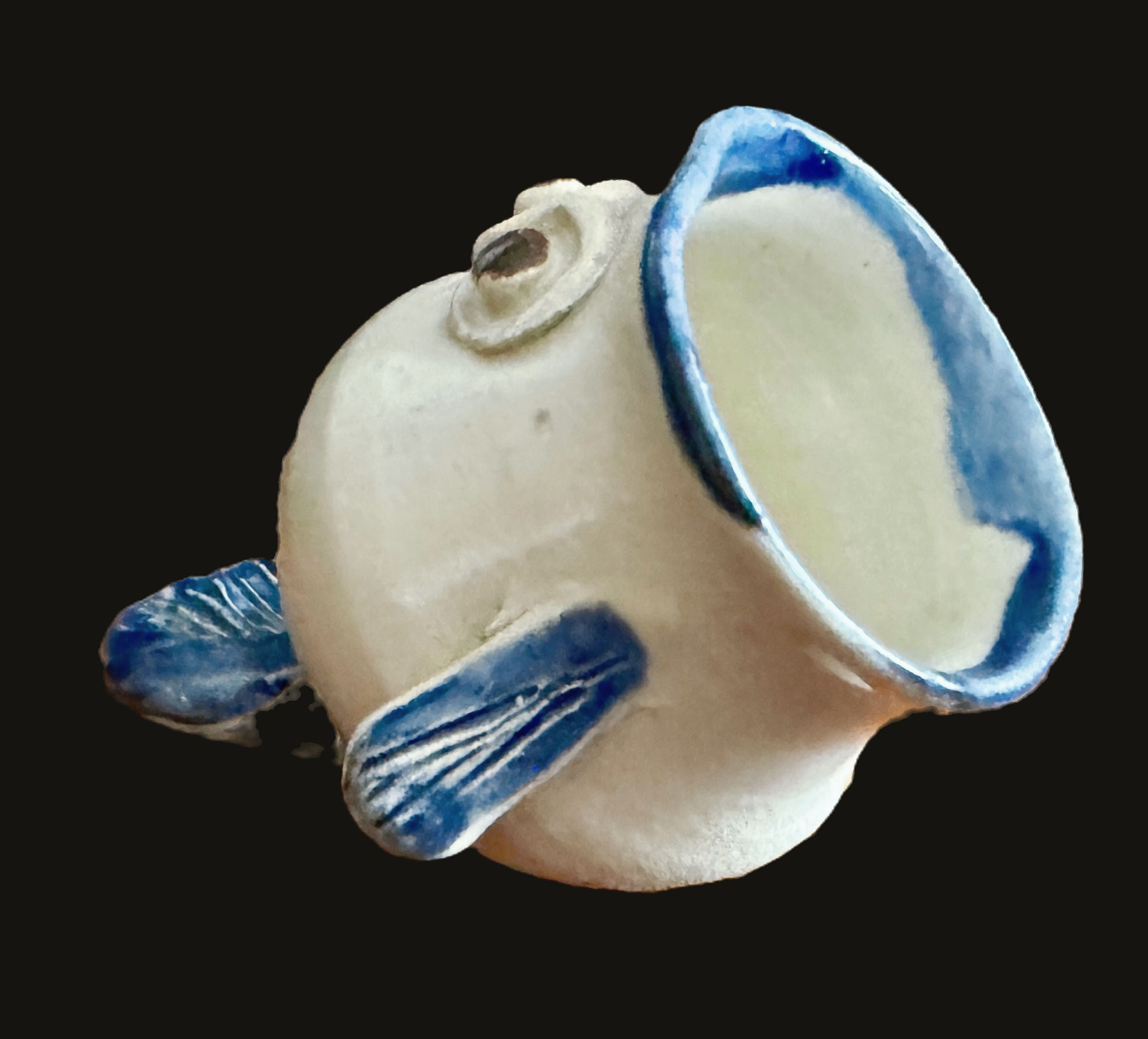 Morsom, retro og gapende fisk til å pynte opp hjemmet med.