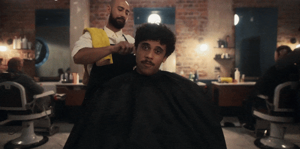 auxmoney teaser gif without logo.gif