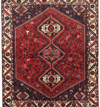 How to Choose the Perfect Persian Carpet for Your Home