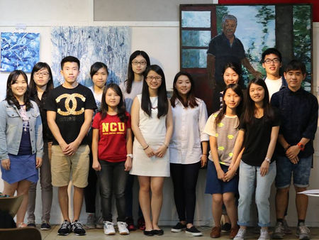 【Coffee Chat】川石投資 研究員 & 富智康 行銷專員-孫偉凌學姊 & 丁文茜小姐