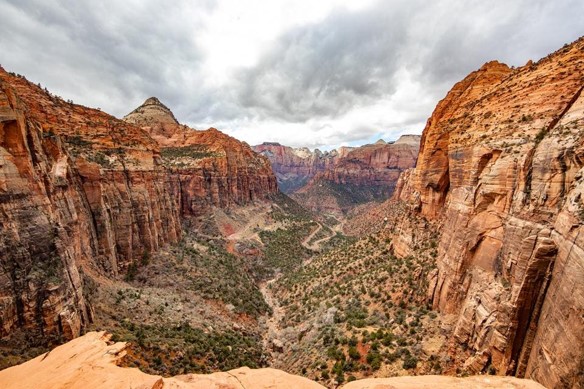 Zion National Park Light Hiking Tour