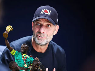 Jürgen Klopp rend un hommage vibrant à Sadio Mané après le sacre : « Le Sénégal devrait lui ériger une statue immense à Dakar »