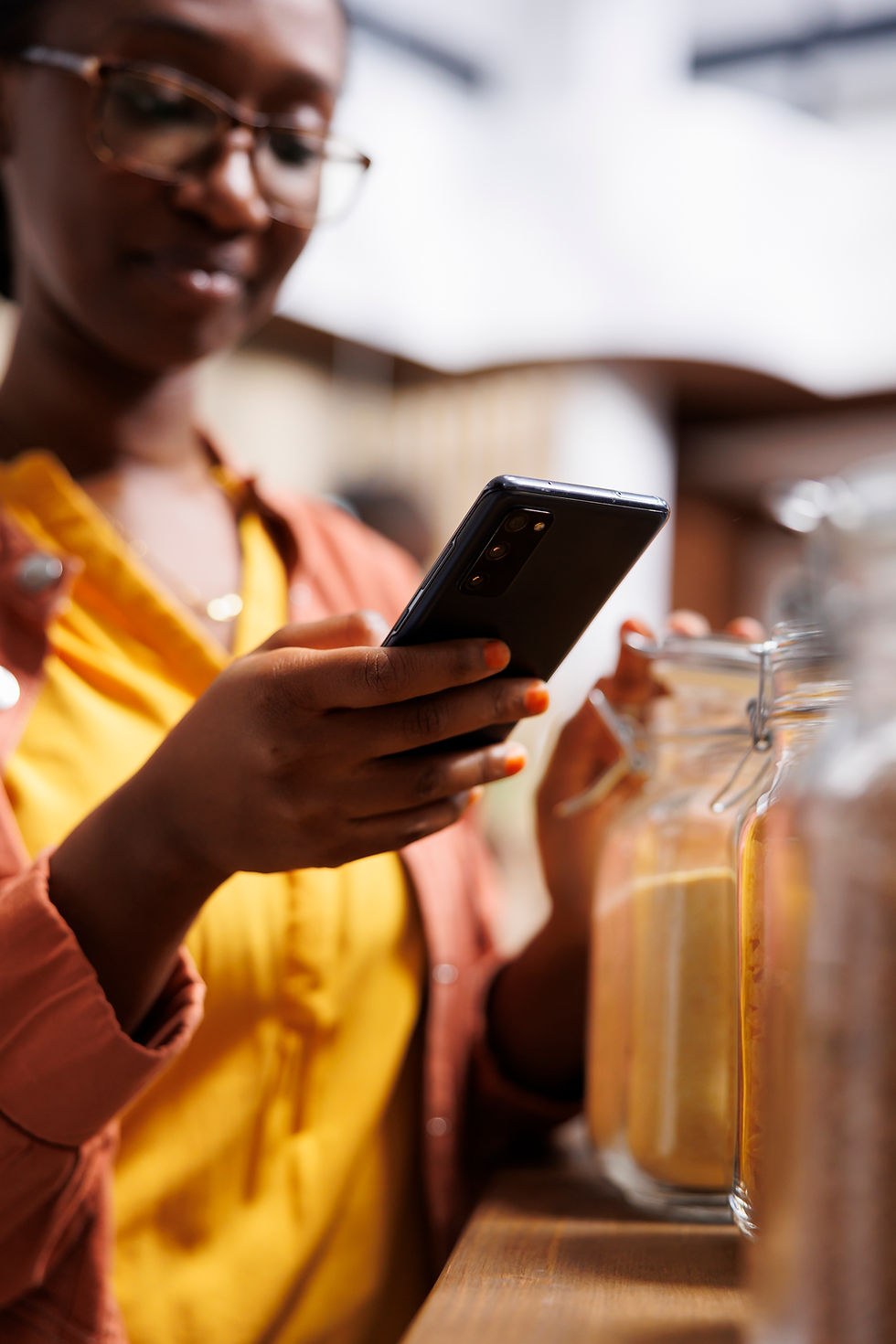 Le Cadre Permanent de Concertation des Prestataires du Transfert d’Argent (CPCP) a exprimé, ce mercredi 17 septembre 2025, ses vives préoccupations face aux nouvelles mesures fiscales appliquées au mobile money.