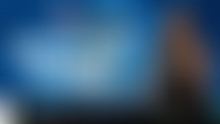 DONASJA SCOTT SE SUMA A LOBAS