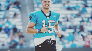 CHRIS HOGAN FIRMÓ CON LOS JETS, SU CUARTO EQUIPO DE LA AFC ESTE