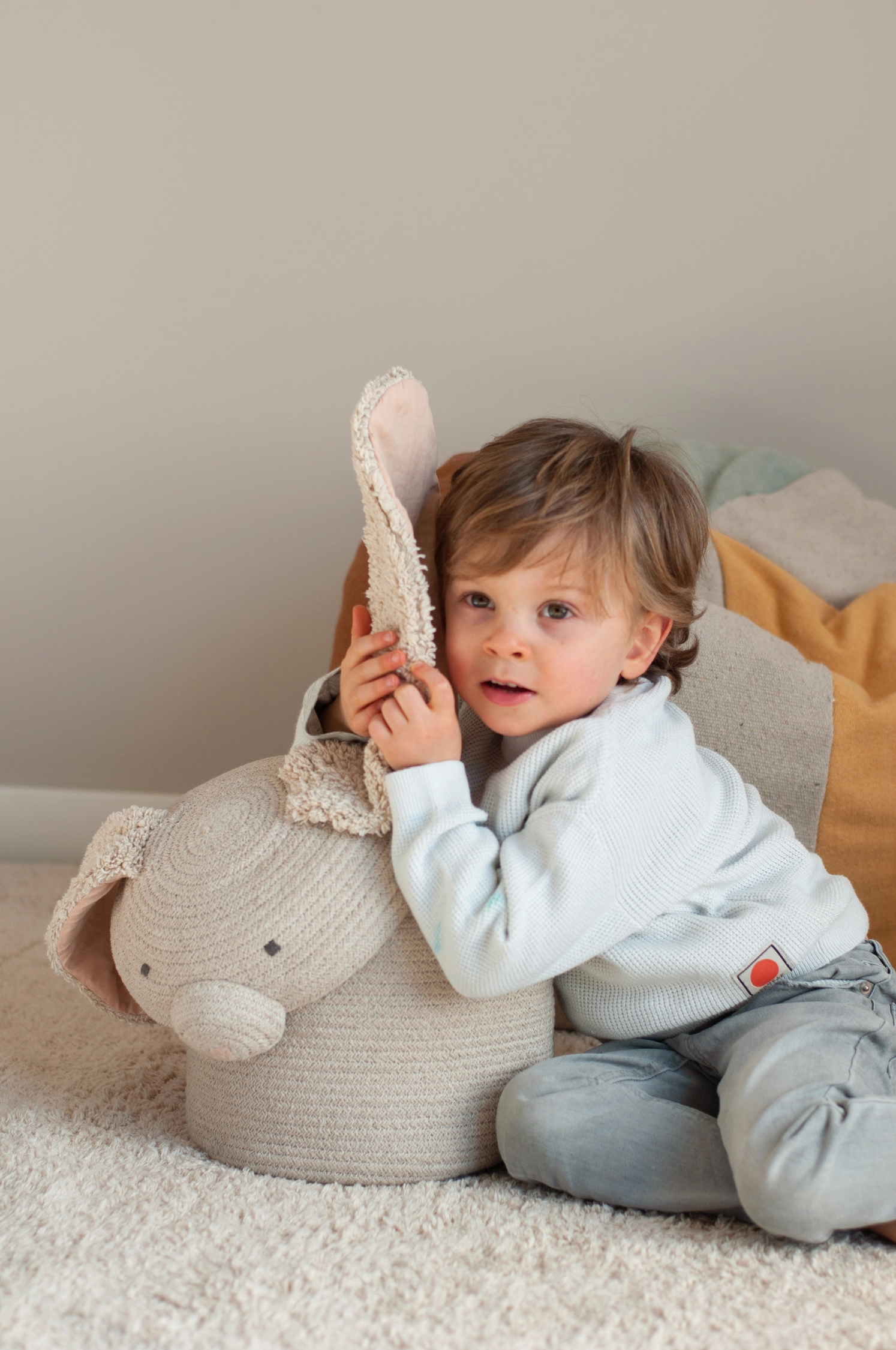 Lorena Canals - Basket Rita the Rabbit | Blueberry kids