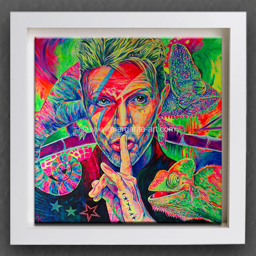 Pop Art Portrait von David Bowie mit einem großen, bunten Chamäleon als Kunstdruck weiß gerahmt