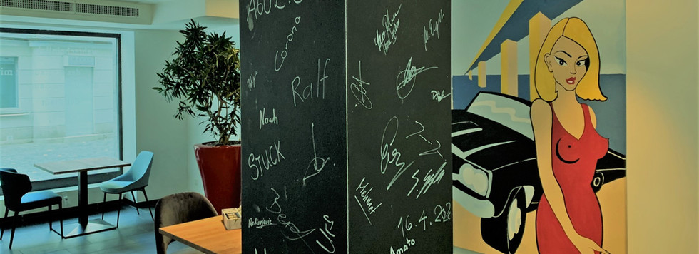 signature säule im restaurant