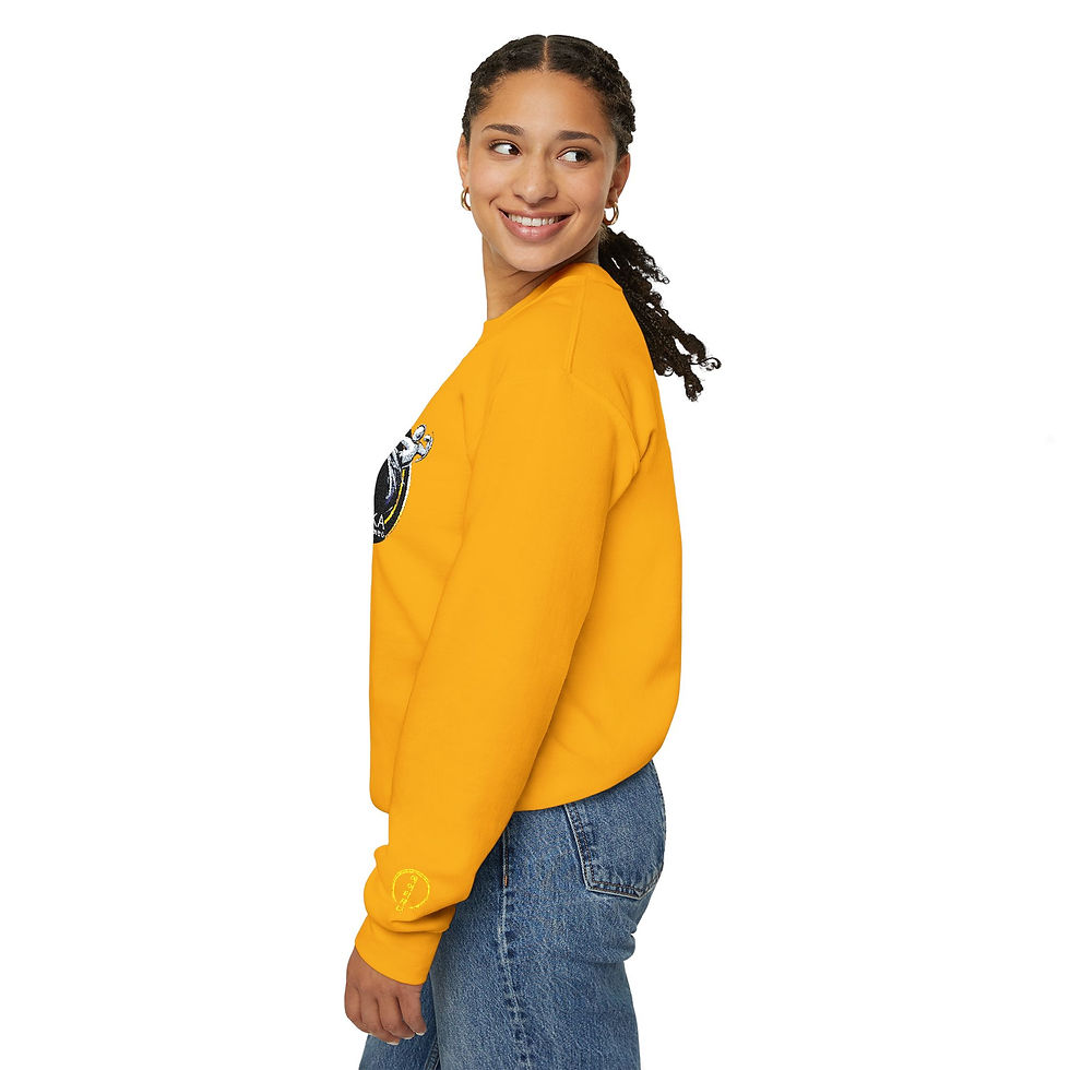 Miniature : Sweat-shirt à col rond — Logo minimaliste avec badge doré « 1 Anica »
