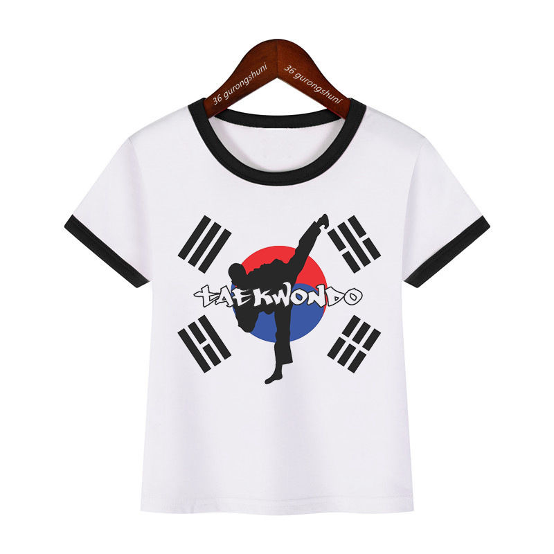 Miniature : White Taekwondo t-shirt with Korean flag design and kick