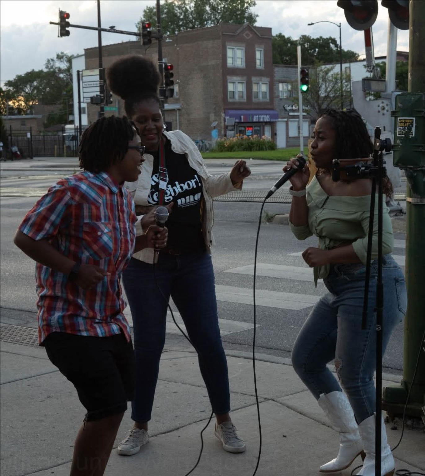 Corner karaoke · Hey Neighbor