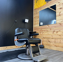 Ron's Barber Shop.jpg