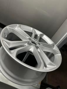 New silver wheel refurbishment