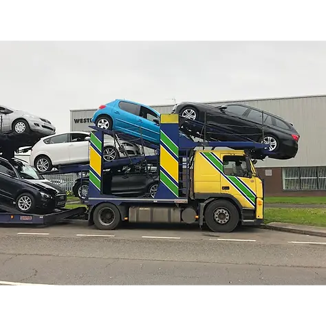Lorry hauling vehicles