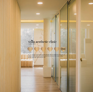 voila aesthetic clinic DHA.jpg