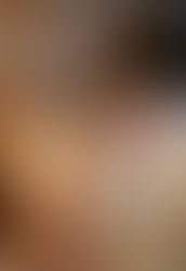 脱がずに抜かすパンティ半脱ぎ画像10枚